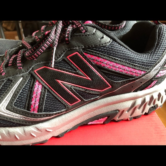 🖤💕Like New! New Balance      Shoes💕🖤 - Picture 2 of 11